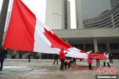 加拿大国旗日60周年:加拿大人